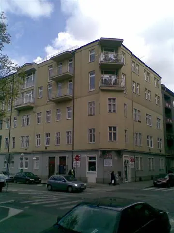 Nadstavba bytového domu, Bratislava